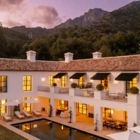 Luxurious 6 Bedroom Villa In Cascada De Camojan | Sierra Blanca, Marbella 🇪🇸