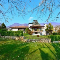 Villa for Sale in Vacallo | Ticino 🇨🇭