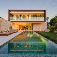 Contemporary Elegance On Marbella’s Golden Mile | Andalusia 🇪🇸