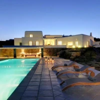 Seafront Luxury Villa In Paros With Infinity Pool & Direct Beach Access | Aegean 🇬🇷