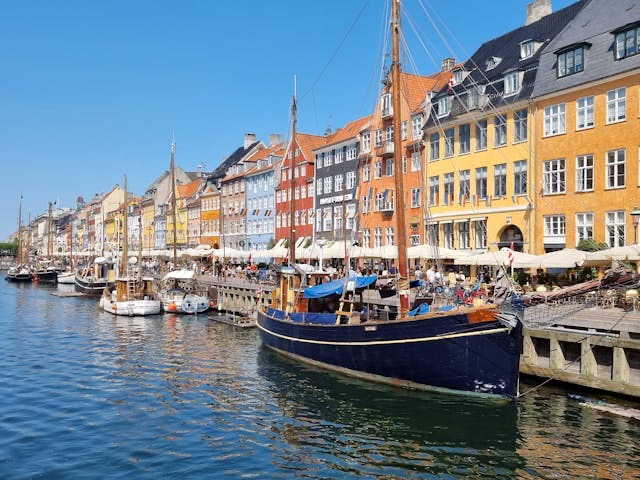 Copenhagen (DK)